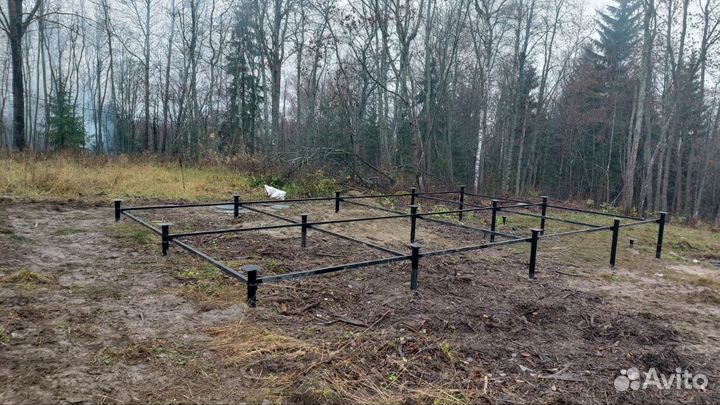 89 винтовая свая с оголовком 20х20. Цены под ключ