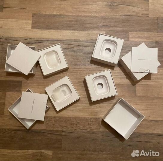 Пустые коробки AirPods Pro и AirPods 2