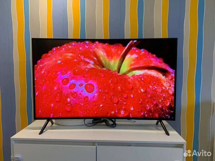 UHD Samsung UE43NU7100 4K SMART TV