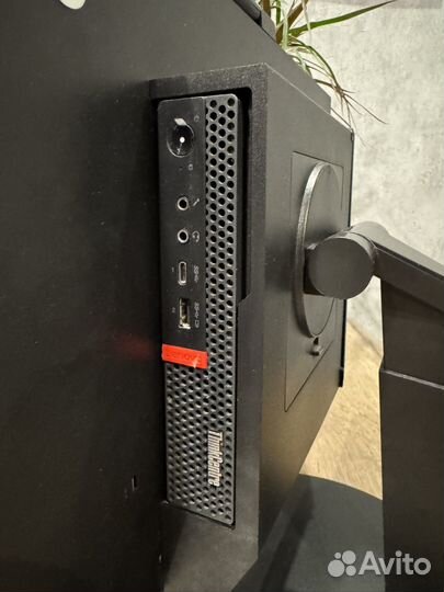 Lenovo thinkcentre m720q