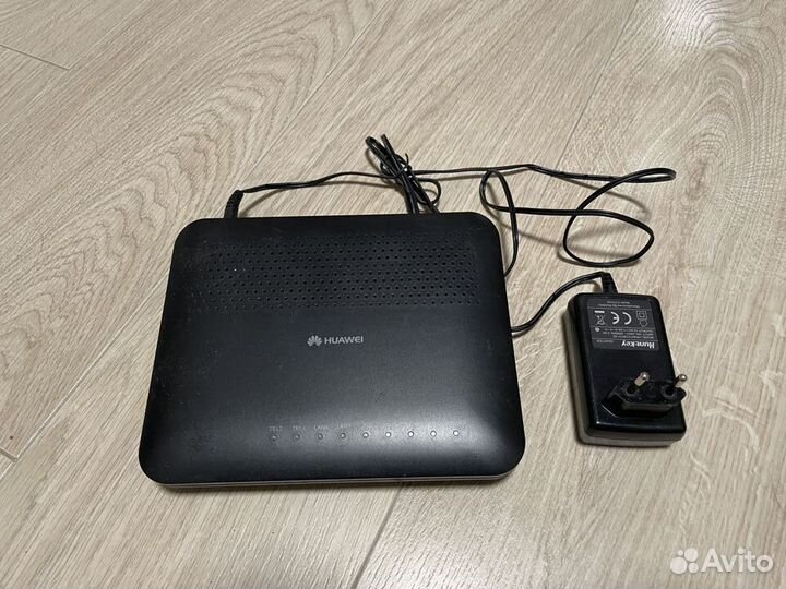 Маршрутизатор Huawei EchoLife HG8240