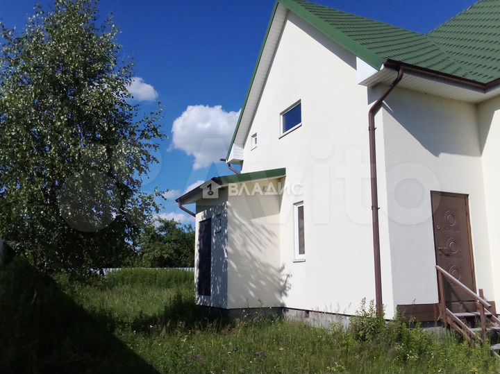 Дом 150 м² на участке 5 сот.