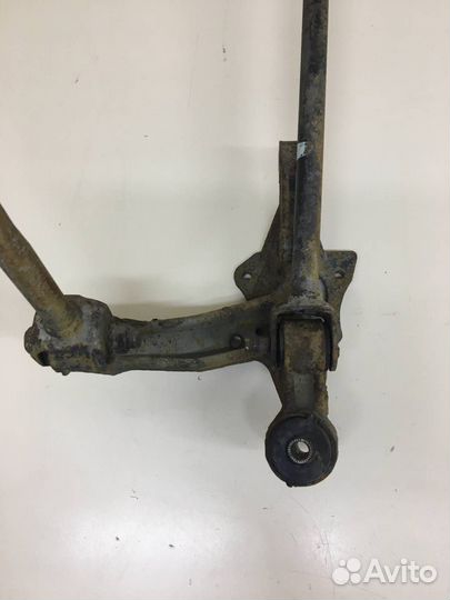 Кулак поворотный задний левый Toyota Camry V40 200