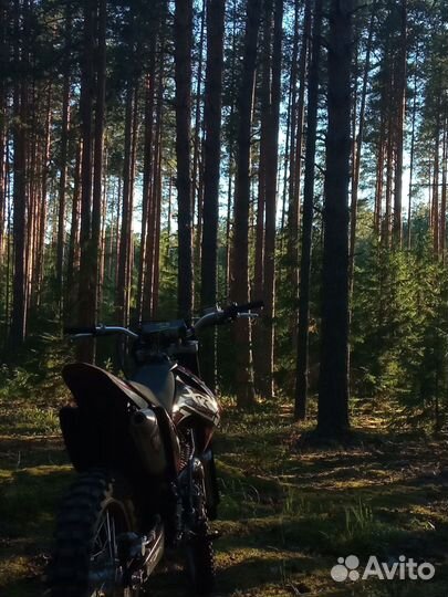 Мотоцикл XR300