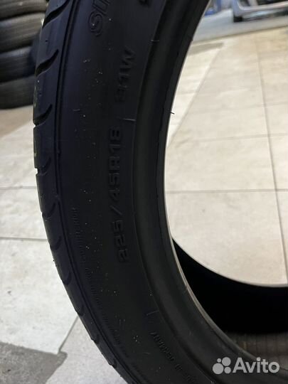 Goodyear EfficientGrip 225/45 R18