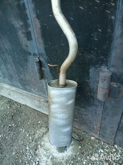 Продам глушитель