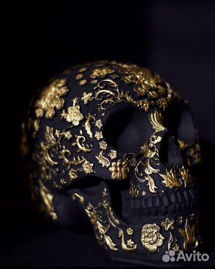 Череп декоративный