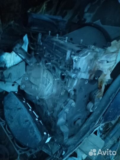 Двигатель нисан Кашкай 2,0 целиком,или позапчастям