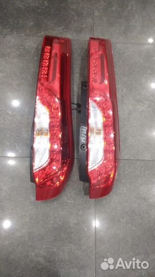 Задний правый фонарь Nissan X-Trail T31