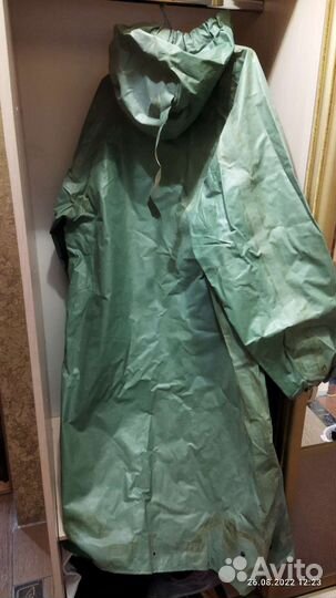 Плащ резиновый