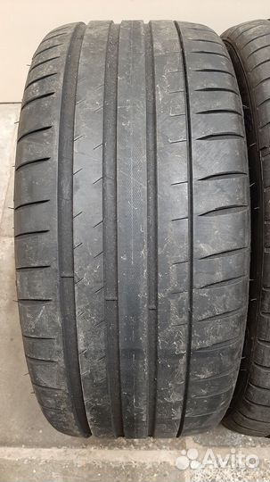 Michelin Pilot Sport 4 S 235/40 R19 96Y