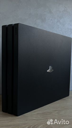 Sony PlayStation 4 Pro 1TB model CUH-7216B