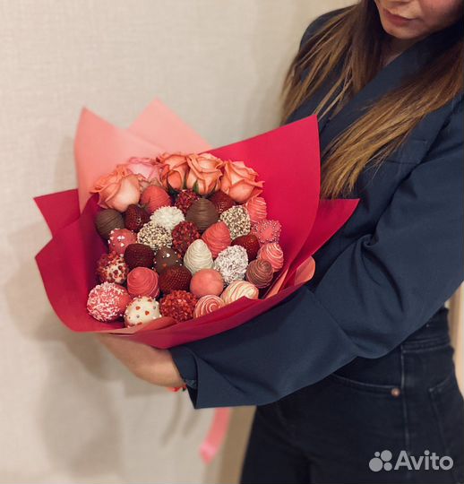 Съедобные букеты из Клубники в шоколаде