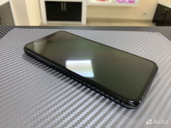 Телефон iPhone x256gb Идеал
