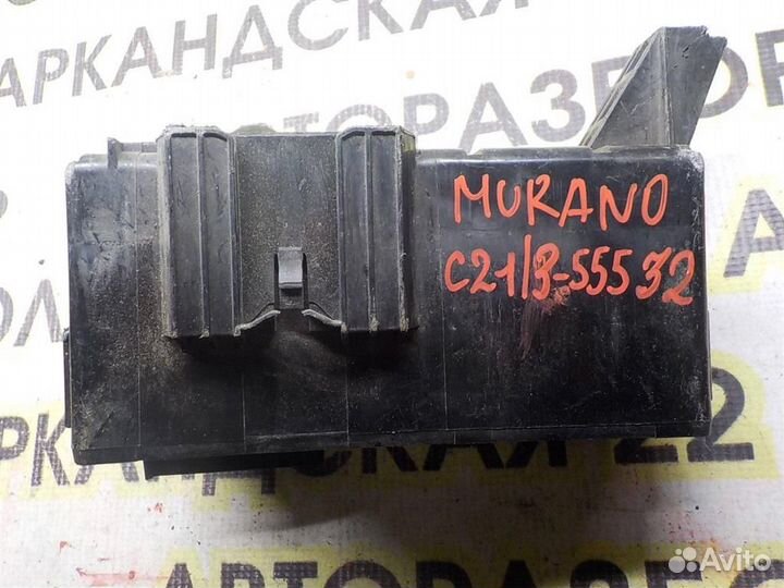 Корпус блока предохранителей Nissan Murano (Z50)