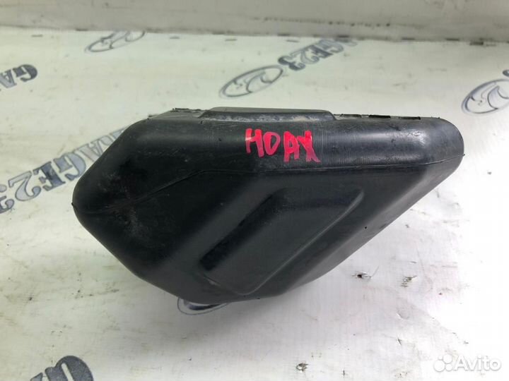 Резонатор воздушного фильтра Toyota noah