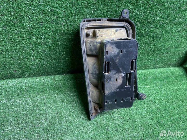 Фонарь правый Ваз Нива