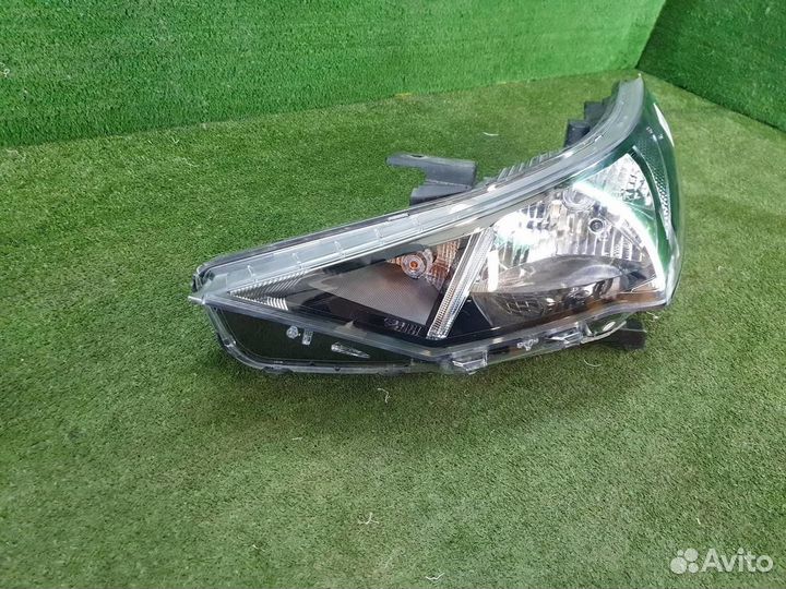 Фара левая Hyundai Solaris