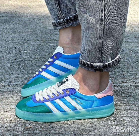 Кроссовки женские adidas