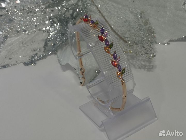 Браслет на руку женский бижутерия со стразами