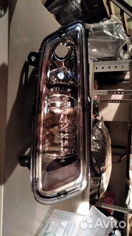 Фара противотуманная правая, левая на Поло седан