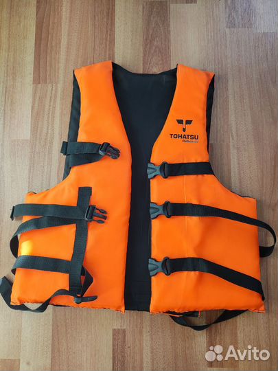 Спасательные жилеты