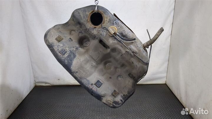 Бак топливный Hyundai Sonata NF, 2009