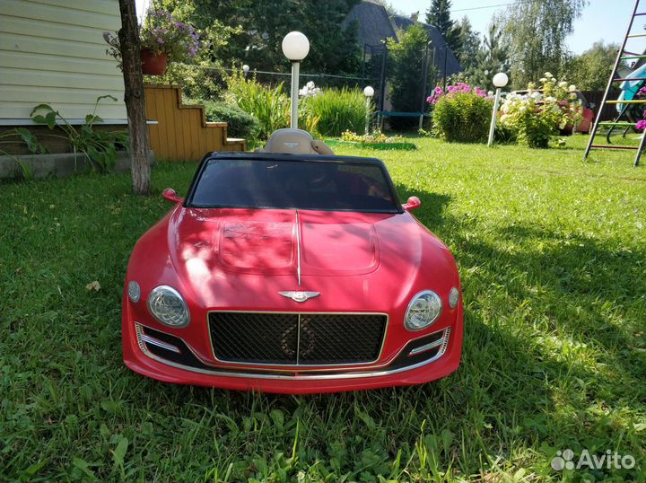 Электрическая детская машинка