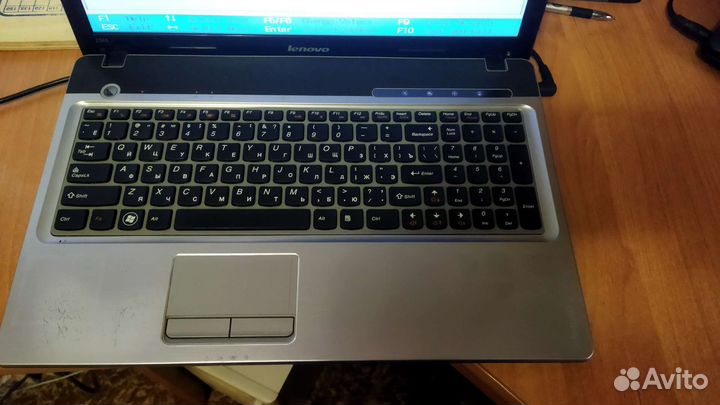 Ноутбук lenovo