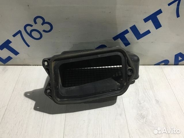 Воздухозаборник печки audi A4 b8