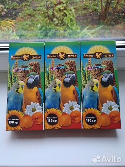 Лакомство для птиц