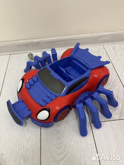 Машина человека паука большая