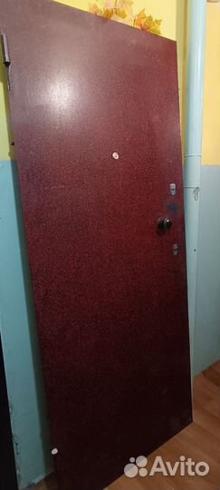 Дверь входная металлическая