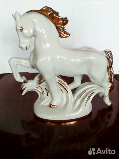 Конь-Огонь. Фарфор лфз. Конец 1950-х