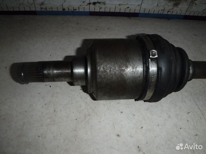 Полуось передняя левая Fiat Punto I