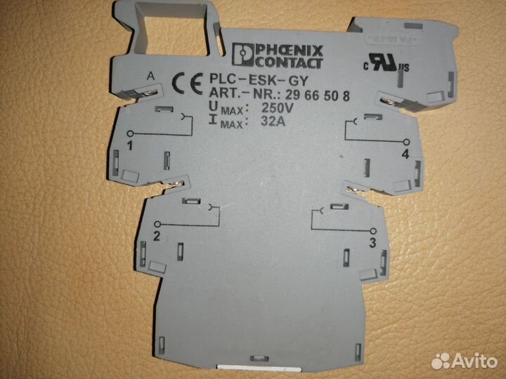 Базовый модульPhoenix Contact PLC-RSC-230UC/21-21
