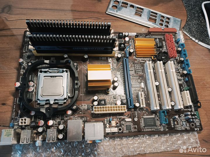 Asus p5q se2 (775 сокет, ddr2, pci 3.0)