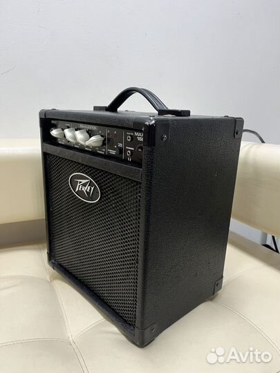 Басовый комбоусилитель Peavey Max-158