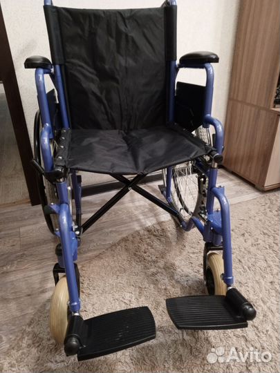 Инвалидная коляска новая