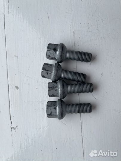 Болты колесные Mitsubishi бесплатно