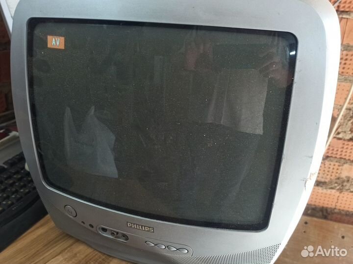 Телевизор Philips 15 дюймов