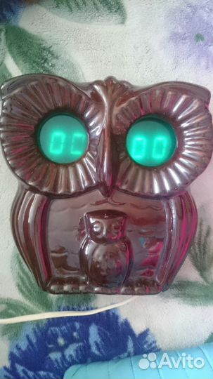 Продам часы сова