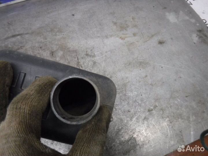 Резонатор воздушного фильтра Geely Emgrand X7 2.0