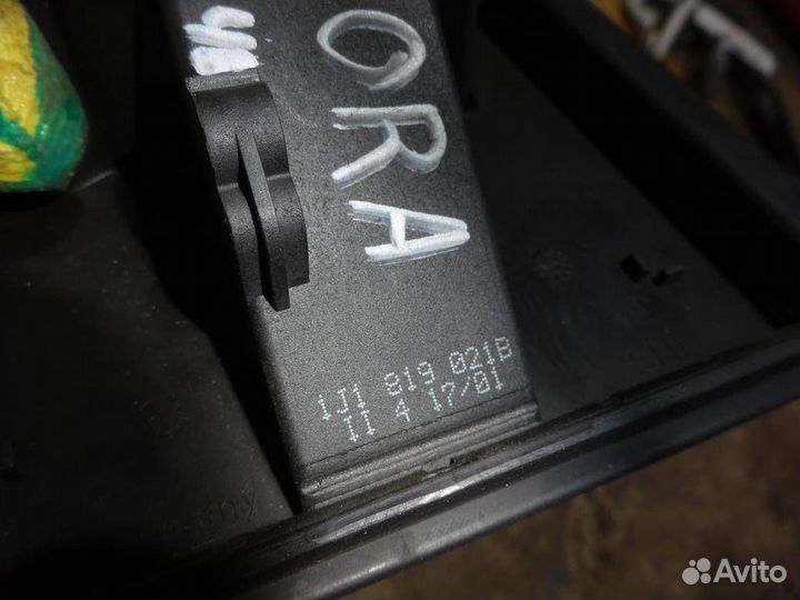 Моторчик печки Volkswagen Bora A4 1998-2005