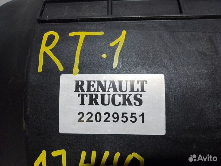 Корпус воздушного фильтра Renault T-series 2202955