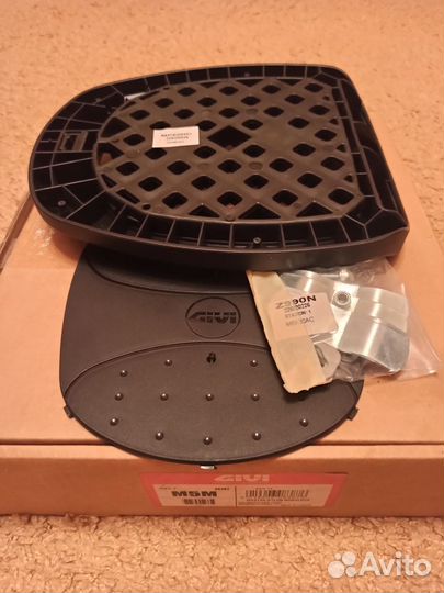 Площадка для крепления кофра Givi monolock