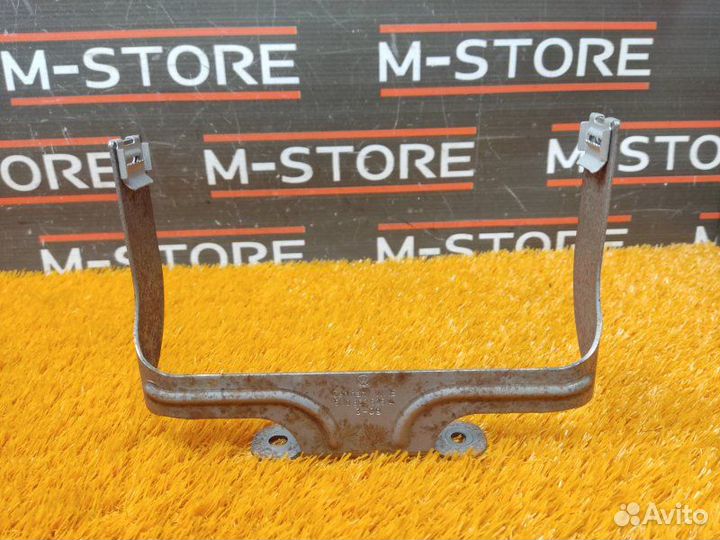 Кронштейн Volkswagen Tiguan 5N cawa 2009