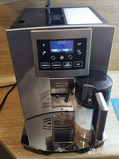 Кофемашина Delonghi esam 5600.s