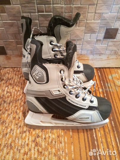 Коньки мужские 39 размер