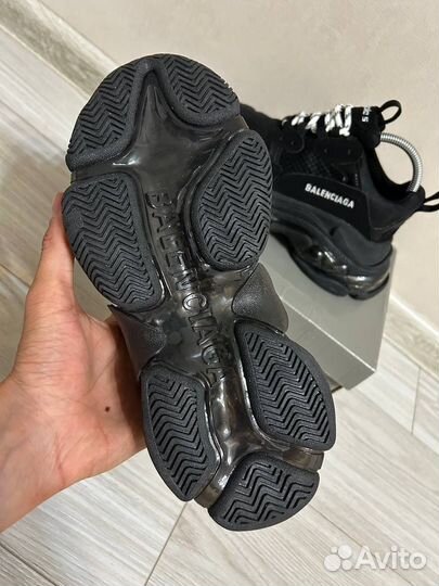 Кроссовки balenciaga triple s